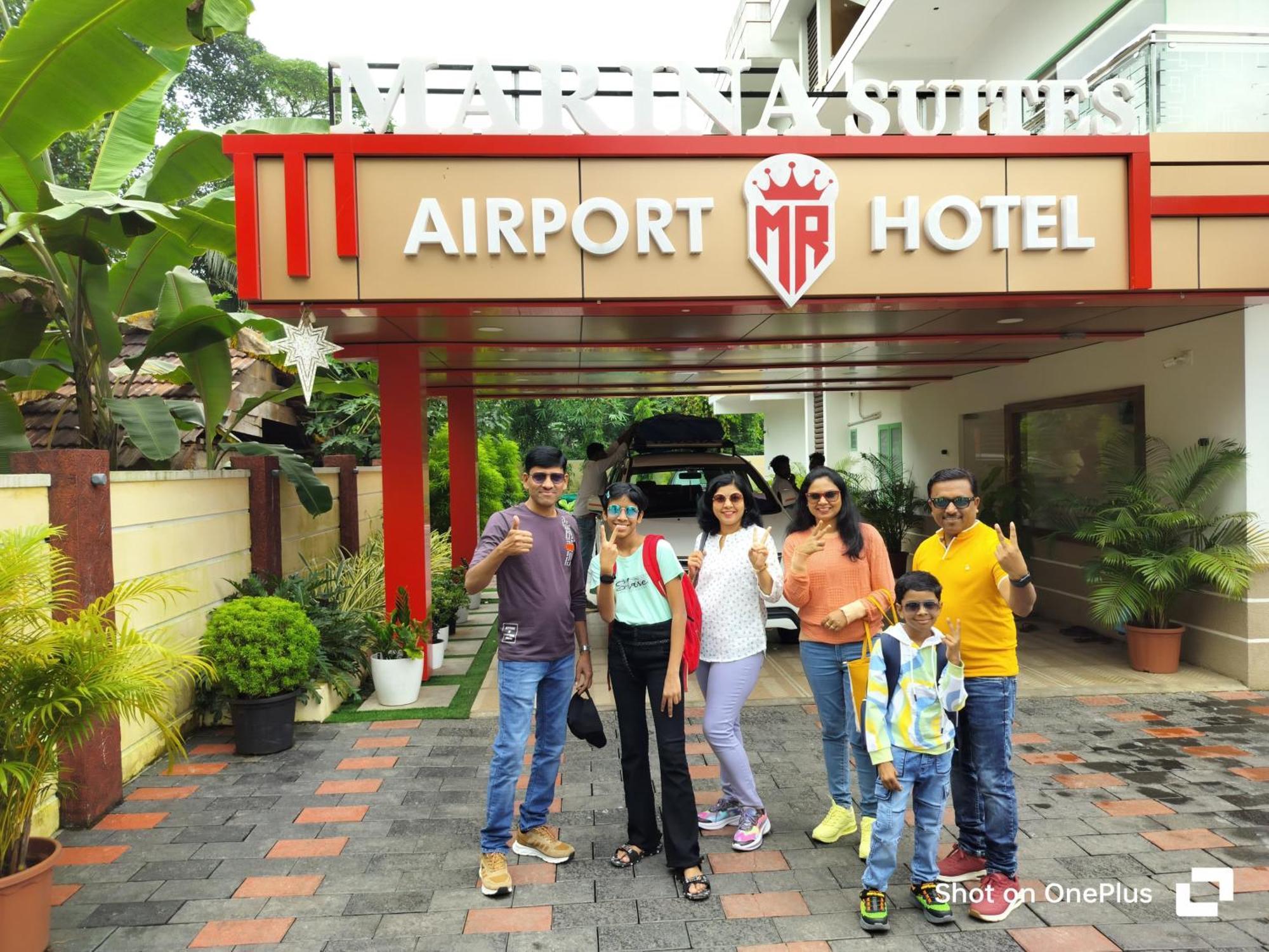 Marina Suites Airport Hotel Kochi 外观 照片