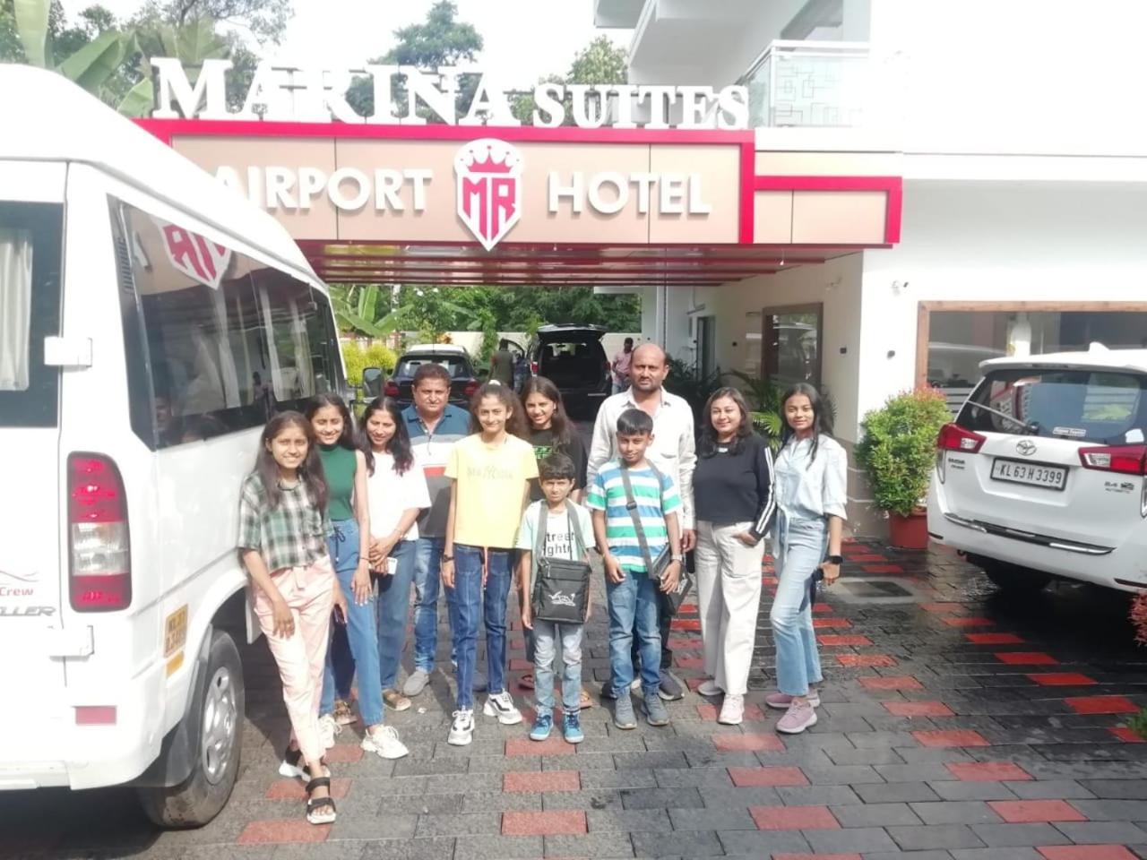 Marina Suites Airport Hotel Kochi 外观 照片